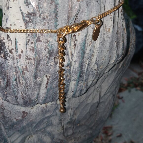 VINTAGE PURPLE GLASS OPERA LENGTH GOLD TONE NECKLACE with Rhinestones - Picture 6 of 6